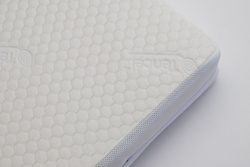 Łóżeczko dla niemowląt Natulino 120 x 60 z materacem DREAM Plant + SNUZA® HERO MD (Wyrób medyczny)